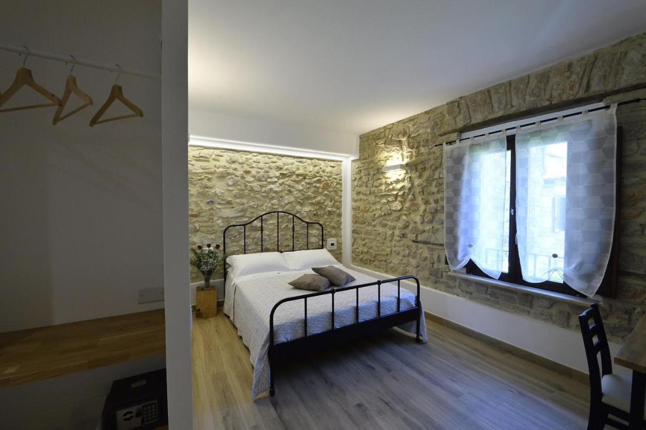 Le Benedettine Affittacamere Relais Fondi Exterior foto